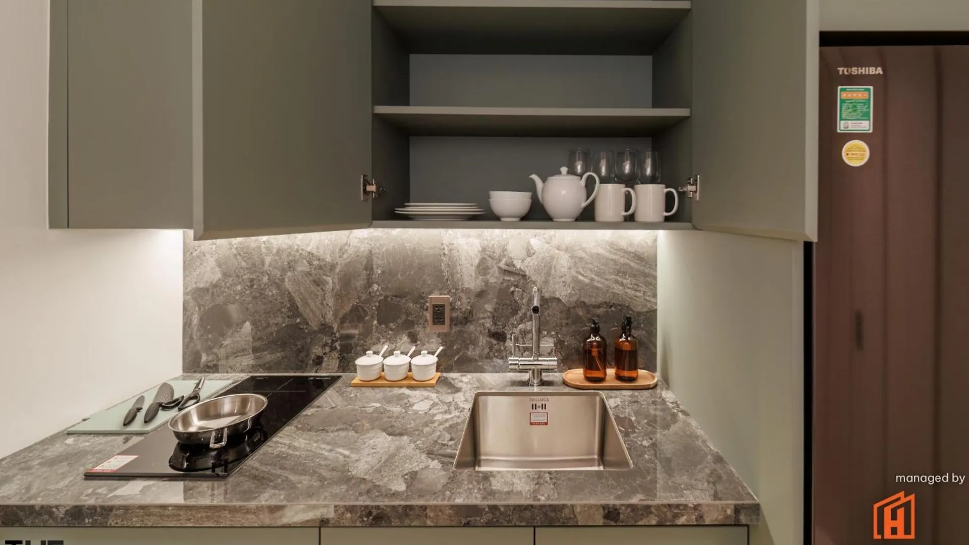 The Ahouse High-End Interior Design Building Apartment Ho Chi Minh City 0*,  Vietnam