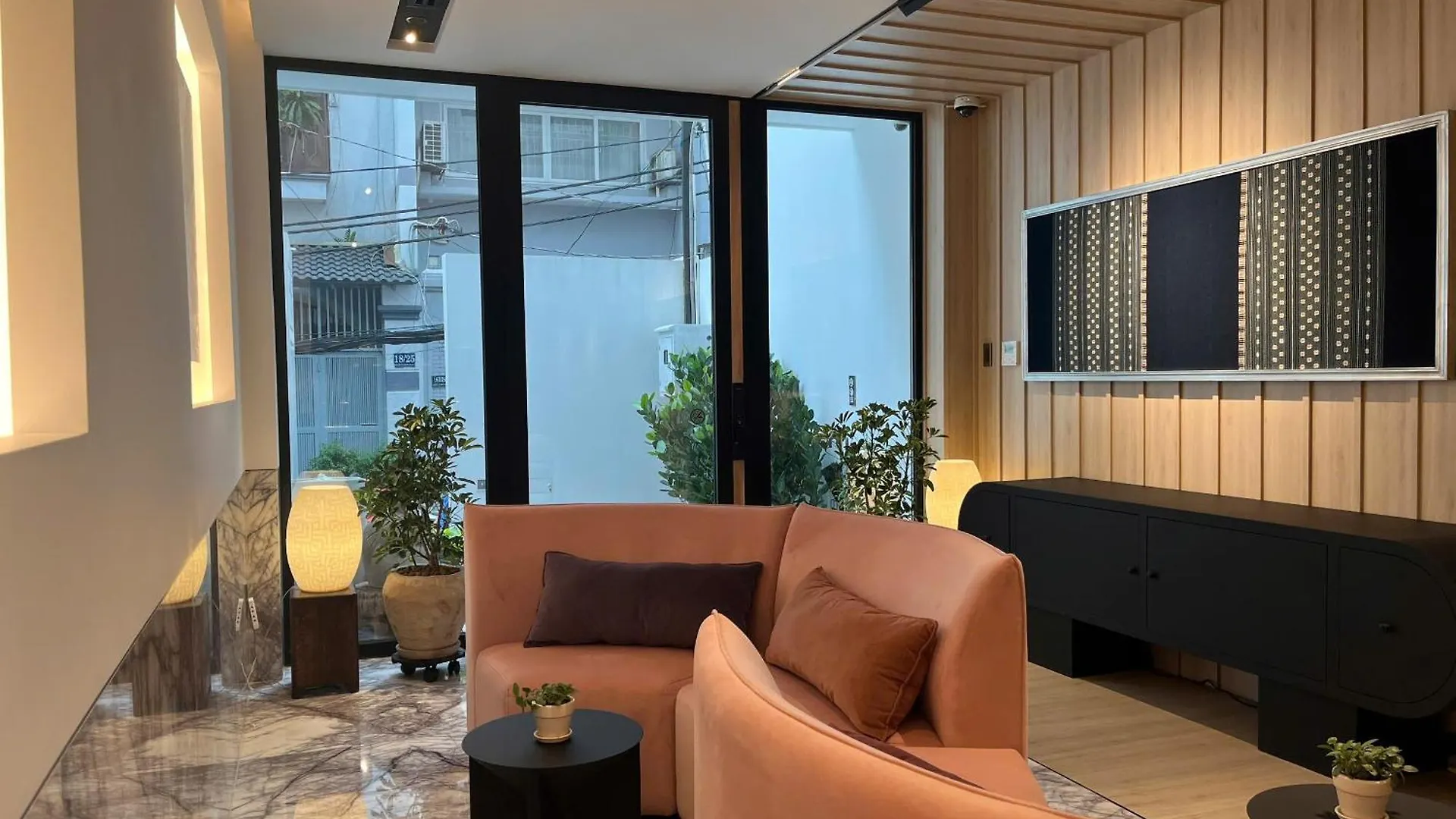 The Ahouse High-End Interior Design Building Apartment Ho Chi Minh City 0*,  Vietnam